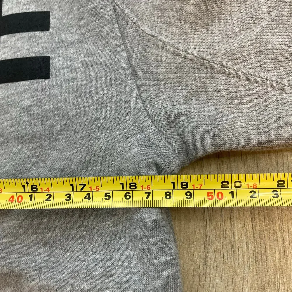 Plaine Crewneck Sweatshirt Mens Medium Gray Keep It Simple Graphic USA